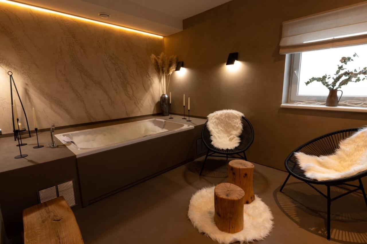 Hotel Lion 3* Modrice